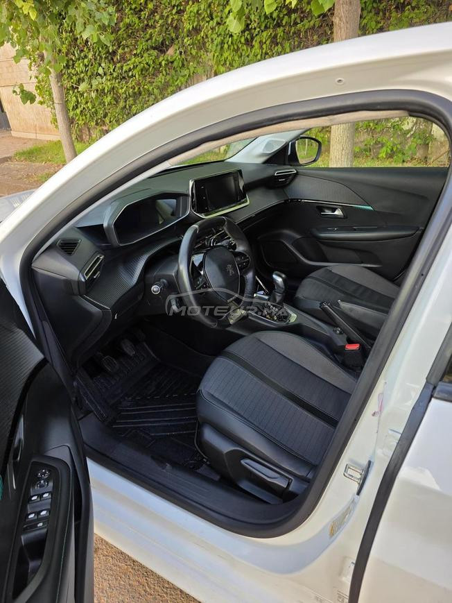 peugeot 208 GT line