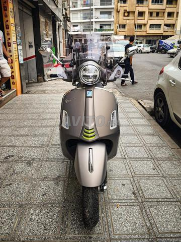 Vespa GTS 310T Super Tech - 2