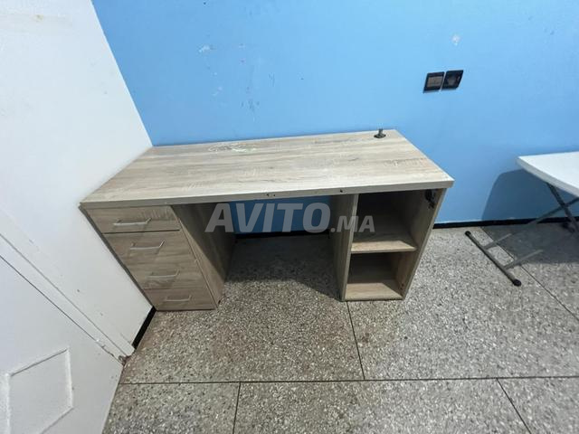 Bureau simple - 2
