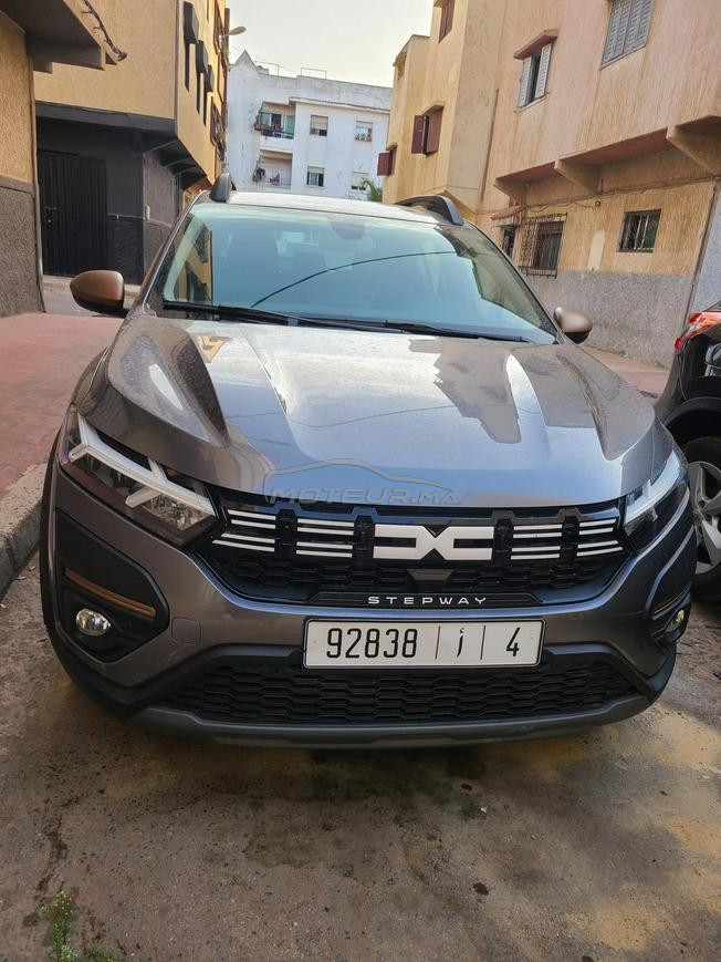 سيارة داسيا  stepway extreme diesel