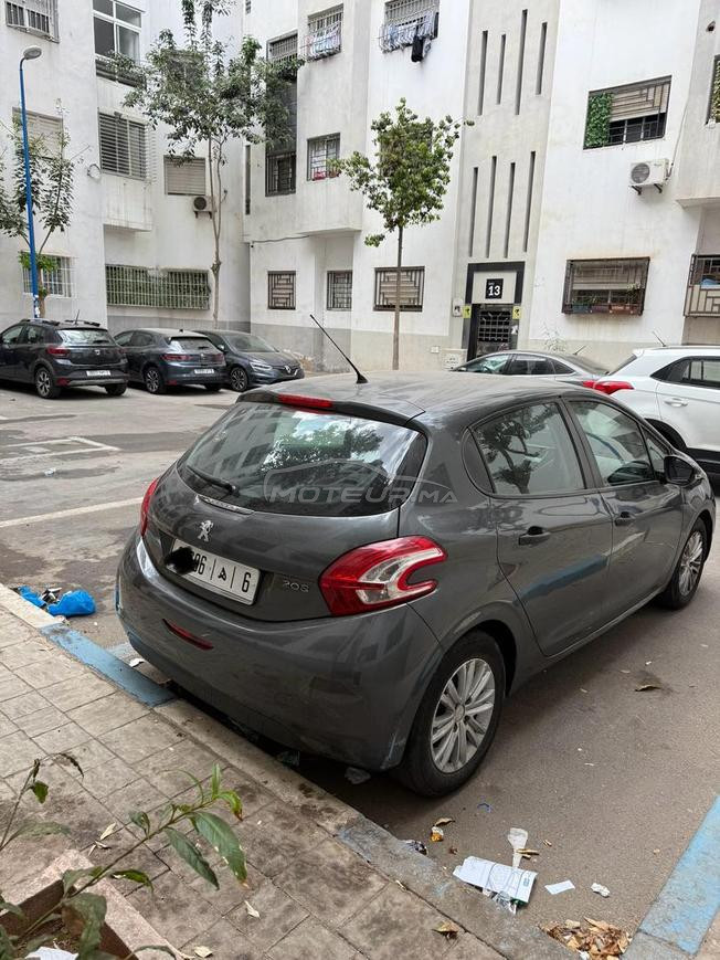 Peugeot 208 Essence Manuelle 2014 à Casablanca