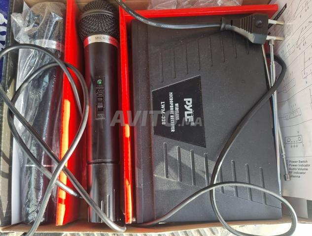 Système de microphone sans fil VHF - 2
