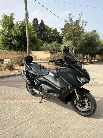 ياماها Tmax 560