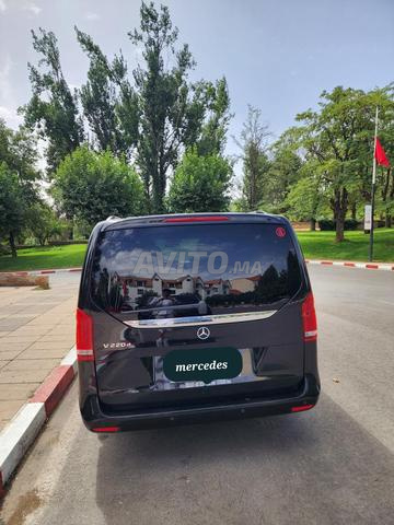 مرسيدس كلاس V 220D - 2