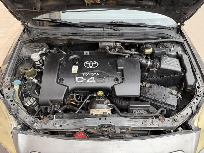 Toyota avansis mazout ba9a mzyana