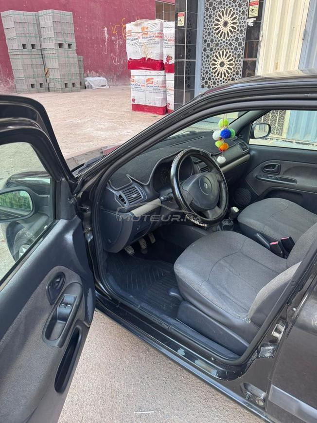 Renault Clio Essence Manuelle 2005 à Mediouna
