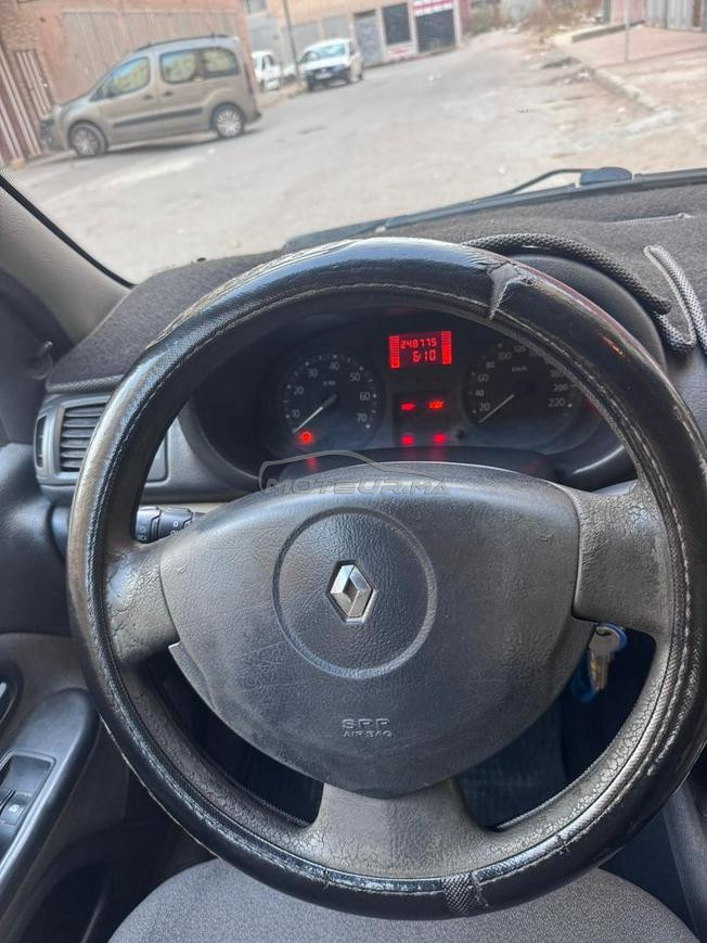 Renault Clio Essence Manuelle 2005 à Mediouna