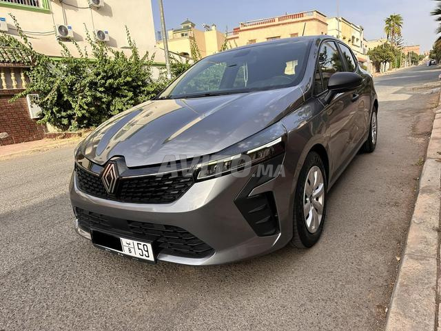 رينو كليو ديزل يدوية 2024 بالدار البيضاء - 2