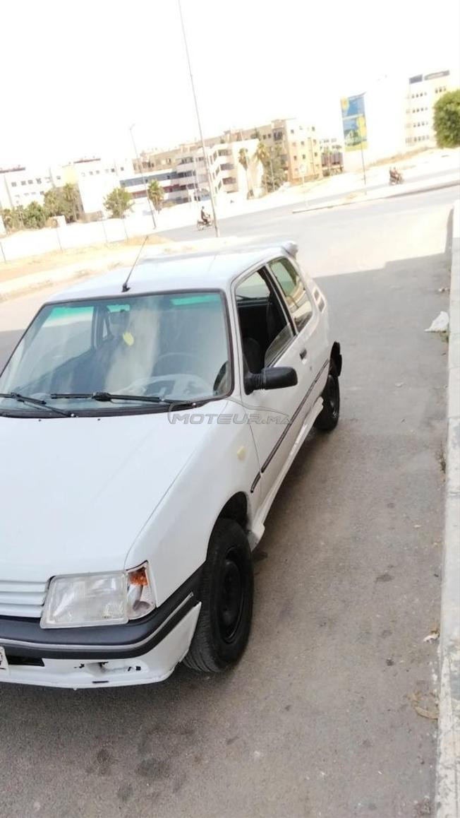 Peugeot 205