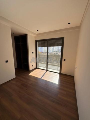 Appartement à louer jamais habité CFC avec piscine - 2