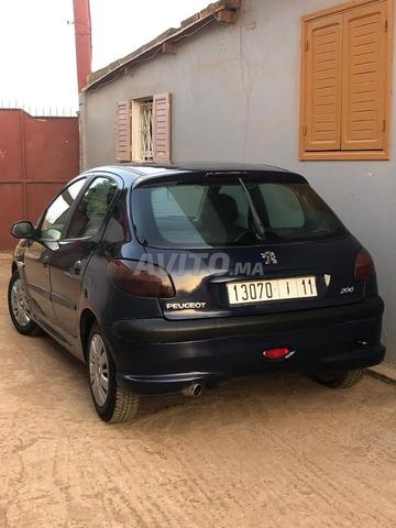 Voiture propre, moteur vient d'être rodé
