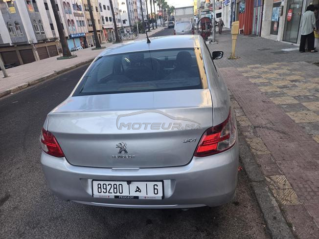 Peugeot 301 diesel toutes options 