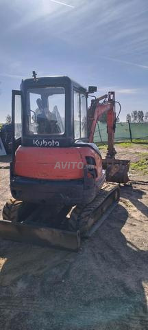 حفار صغير كوبوتا KX71.3a مجنزر 2850 كجم - 2