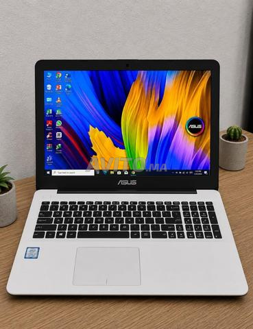 أسوس i7 الجيل السادس رام 8 قرص SSD شاشة 15