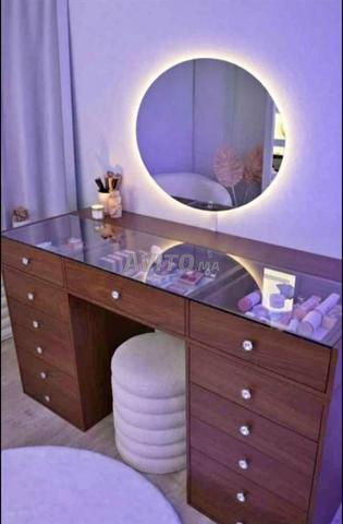 Coiffeuse avec son miroir - 2