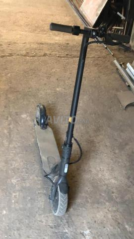 Trottinette électrique Xiaomi Pro 2, trottinette pour un usage quotidien - 2