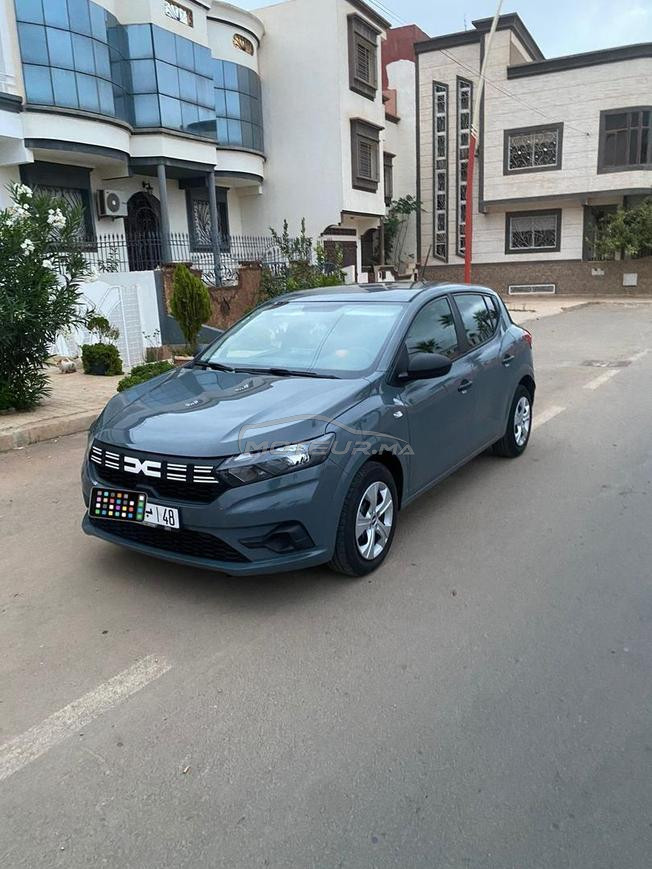 Dacia Sandero tout options 2025