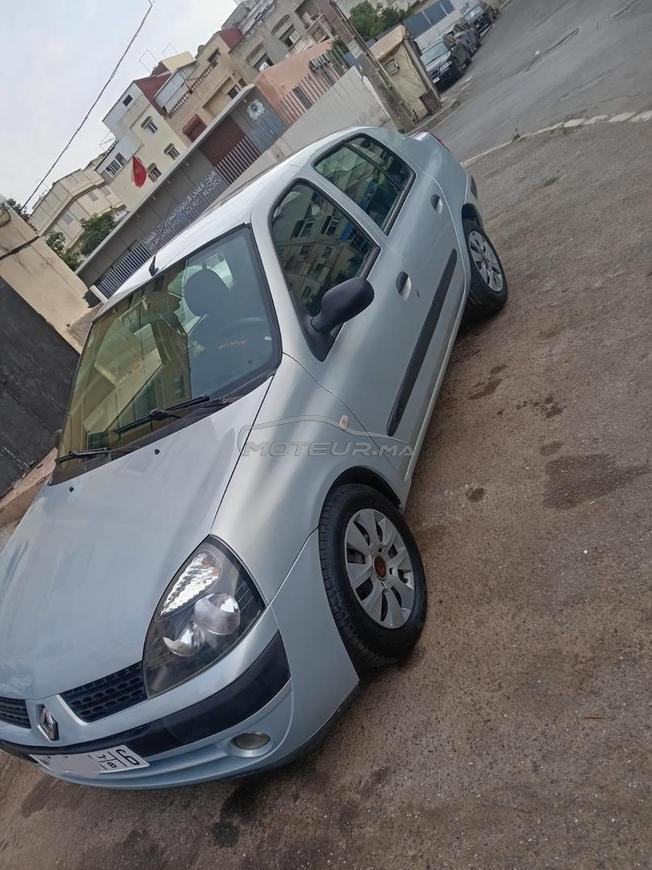 Renault Clio Essence Manuelle 2004 à Rabat