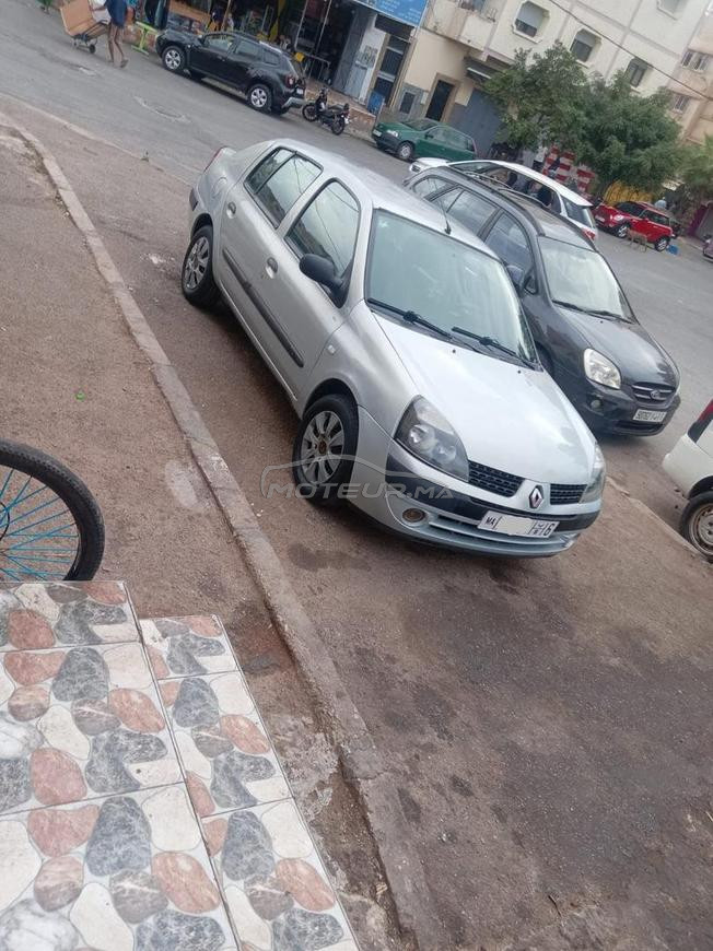 Renault Clio Essence Manuelle 2004 à Rabat