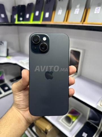 iPhone 15 normal - 2