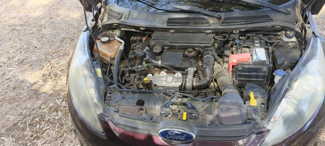 ford fiesta 2010 excellent état a vendre