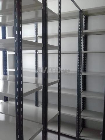 رفوف خفيفة بحالة جديدة - 2