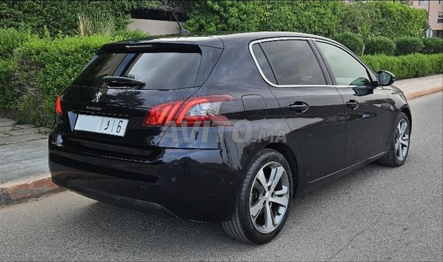 Peugeot 308 Bluehdi 130cv automatique Allure - 2