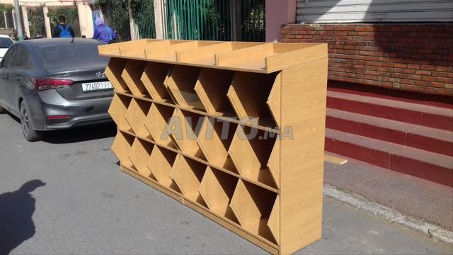 Agencement de Magasin en Bois AYA - 2