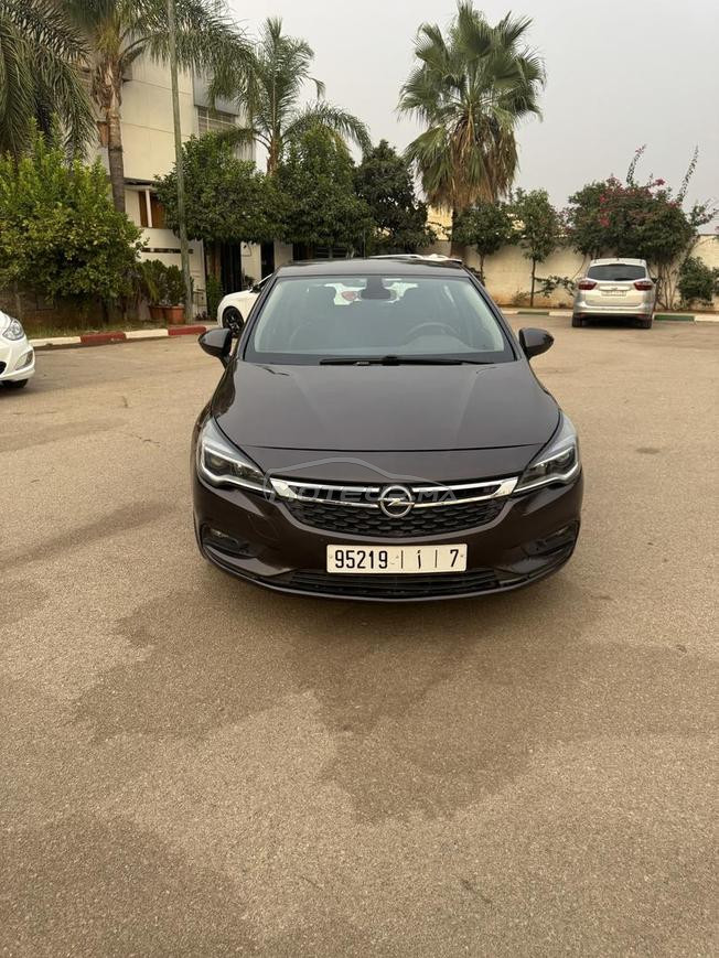 opel astra K 2016 136cv