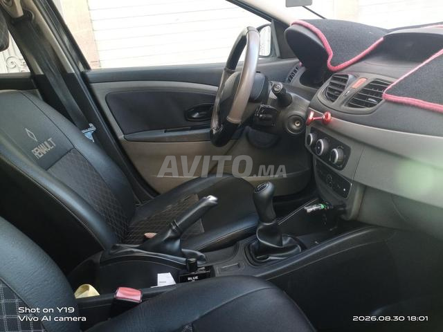 Renault Megane Diesel Manuelle 2012 à Meknès - 2