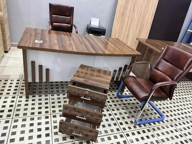Élevez votre bureau avec une élégance et un luxe exceptionnels