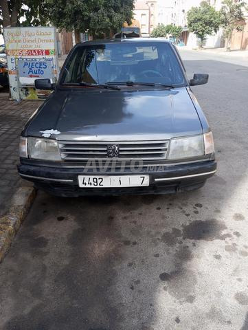 Peugeot 309 Essence Manuelle 1996 à Deroua - 2