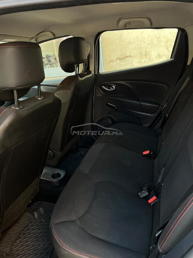 Renault Clio Essence Manuelle 2015 à Meknès