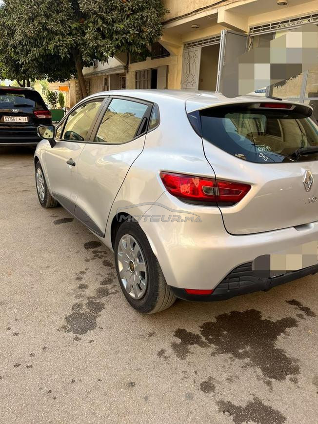 Renault Clio Essence Manuelle 2015 à Meknès