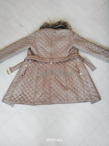 Manteau d'hiver pour femme en excellent état - 2