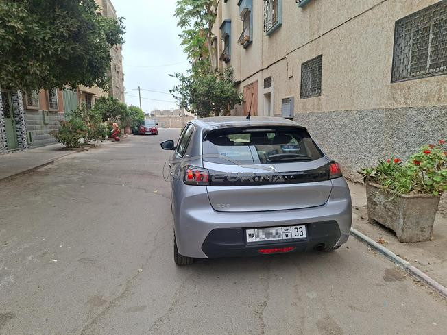 Peugeot 208 Diesel Manuelle 2023 à Agadir