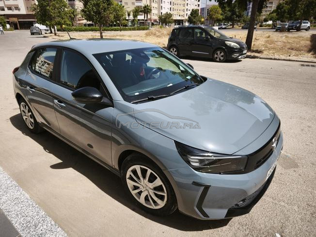 belle corsa 2024 excellent état 