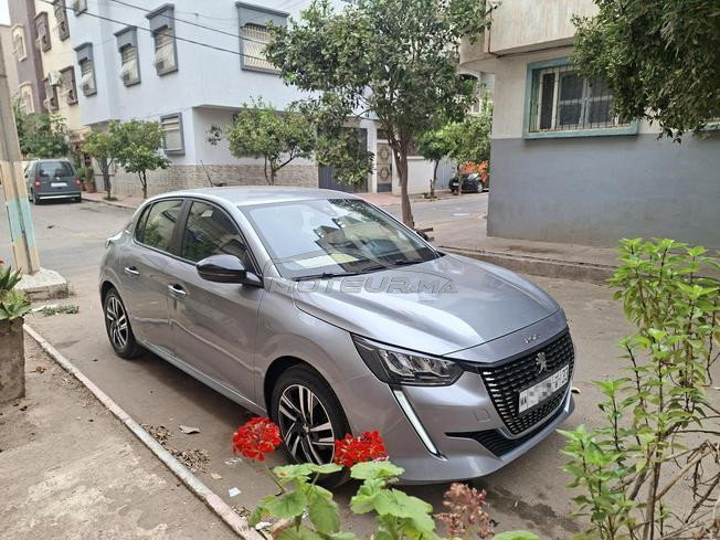 Peugeot 208 Diesel Manuelle 2023 à Agadir