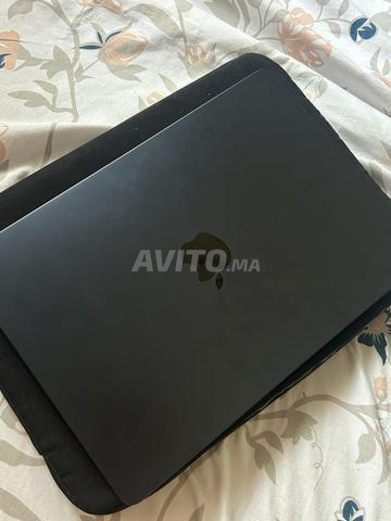 MacBook Air 13,6” M4, 16 Go RAM, 256 Go SSD