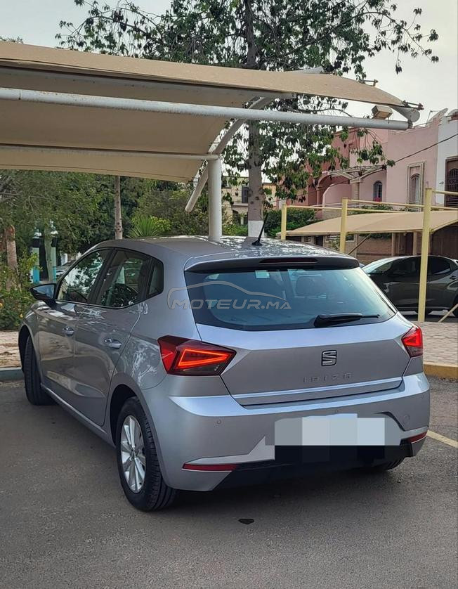seat ibiza très bon état 