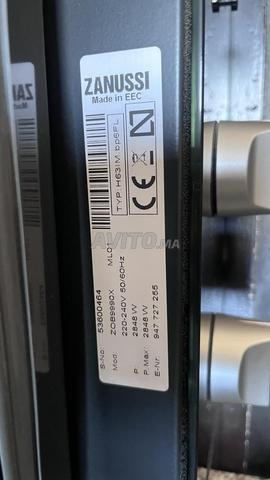 Four Zanussi 90 cm ZOB9990X – quasi neuf - 2