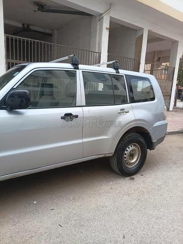 Mitsubishi Pajero - 2