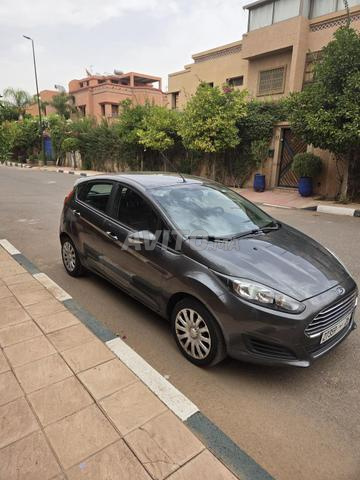 Ford Fiesta Essence Manuelle 2015 à Marrakech