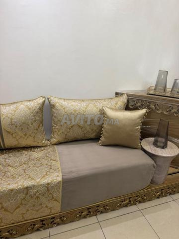 Couvertures de salon neuves - 2