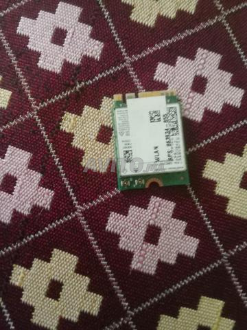 4 Go ram ddr4 et carte wifi intel bon etat