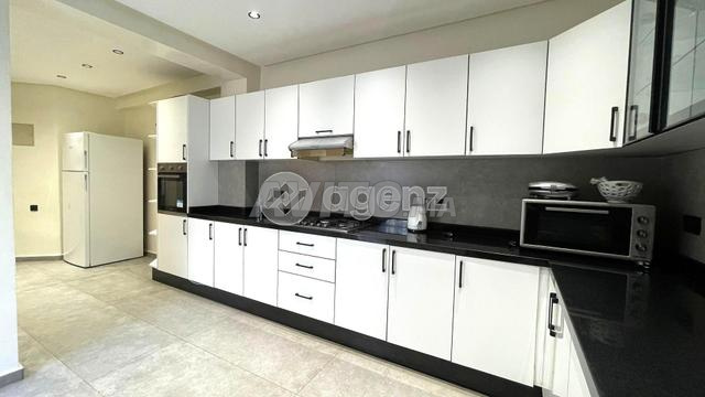 CMN-AN-1852 - Appartement à vendre à Racine - 2