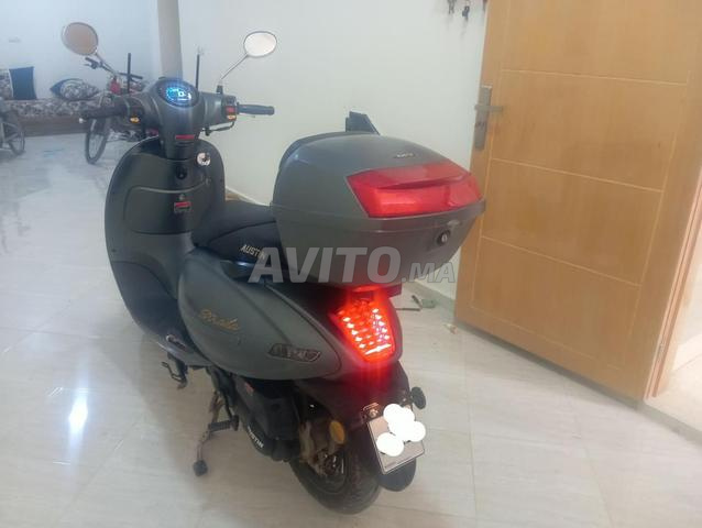 Scooter Austin Strada - 2