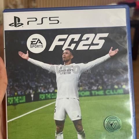 FC 25 لجهاز بلاي ستيشن 5