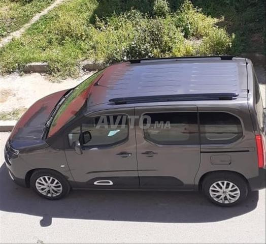 Citroën Berlingo Diesel Manuelle 2021 à Salé