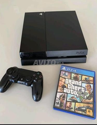 PS4 Fat flashé GT5 comme neuf - 2